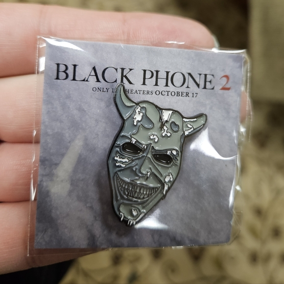 Black Phone Mask Enamel Pin - Picture 1 of 2